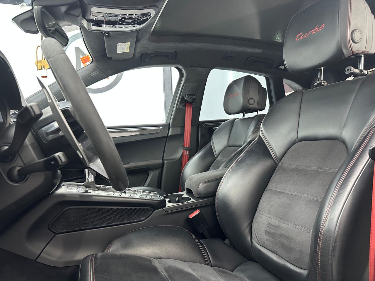 Porsche Macan Turbo con paquete Performance - Foto 2 