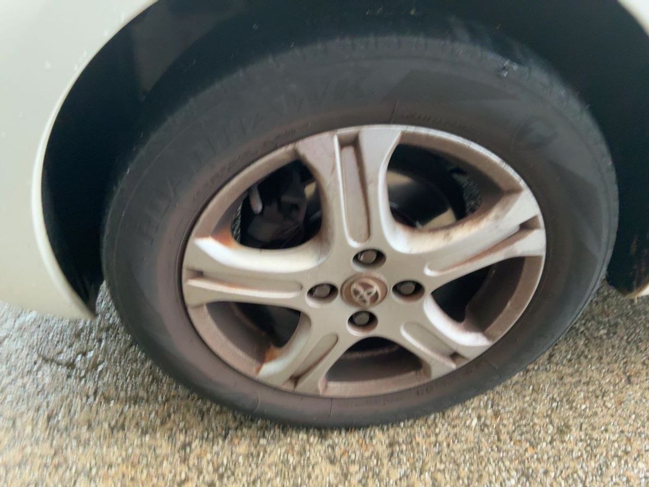 Toyota Yaris 1.0 VVT-I Live Nacional 70Cv + Libro - 165.000Km - Foto 2 