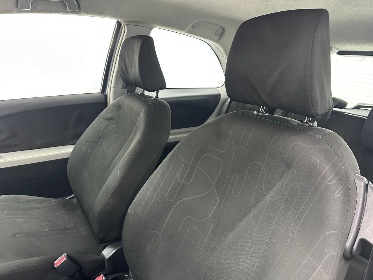 Toyota Yaris 1.0 VVT-I Active 70Cv Nacional - Foto 2 