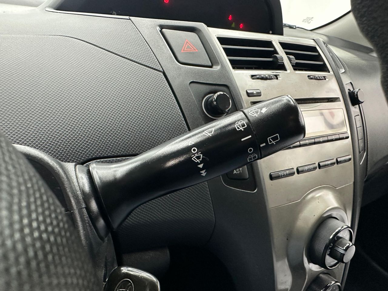 Toyota Yaris 1.0 VVT-I Active 70Cv Nacional - Foto 2 