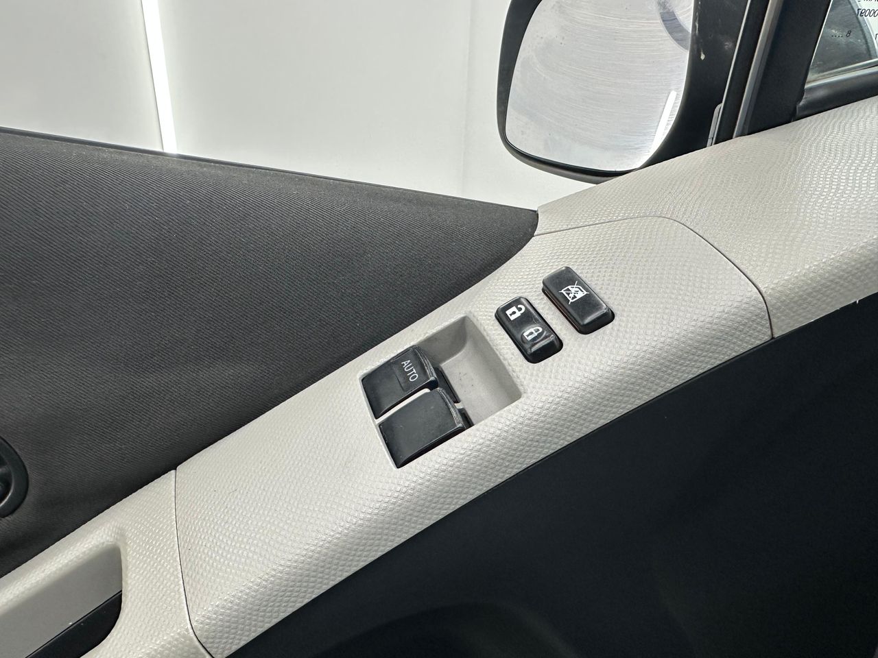 Toyota Yaris 1.0 VVT-I Active 70Cv Nacional - Foto 2 