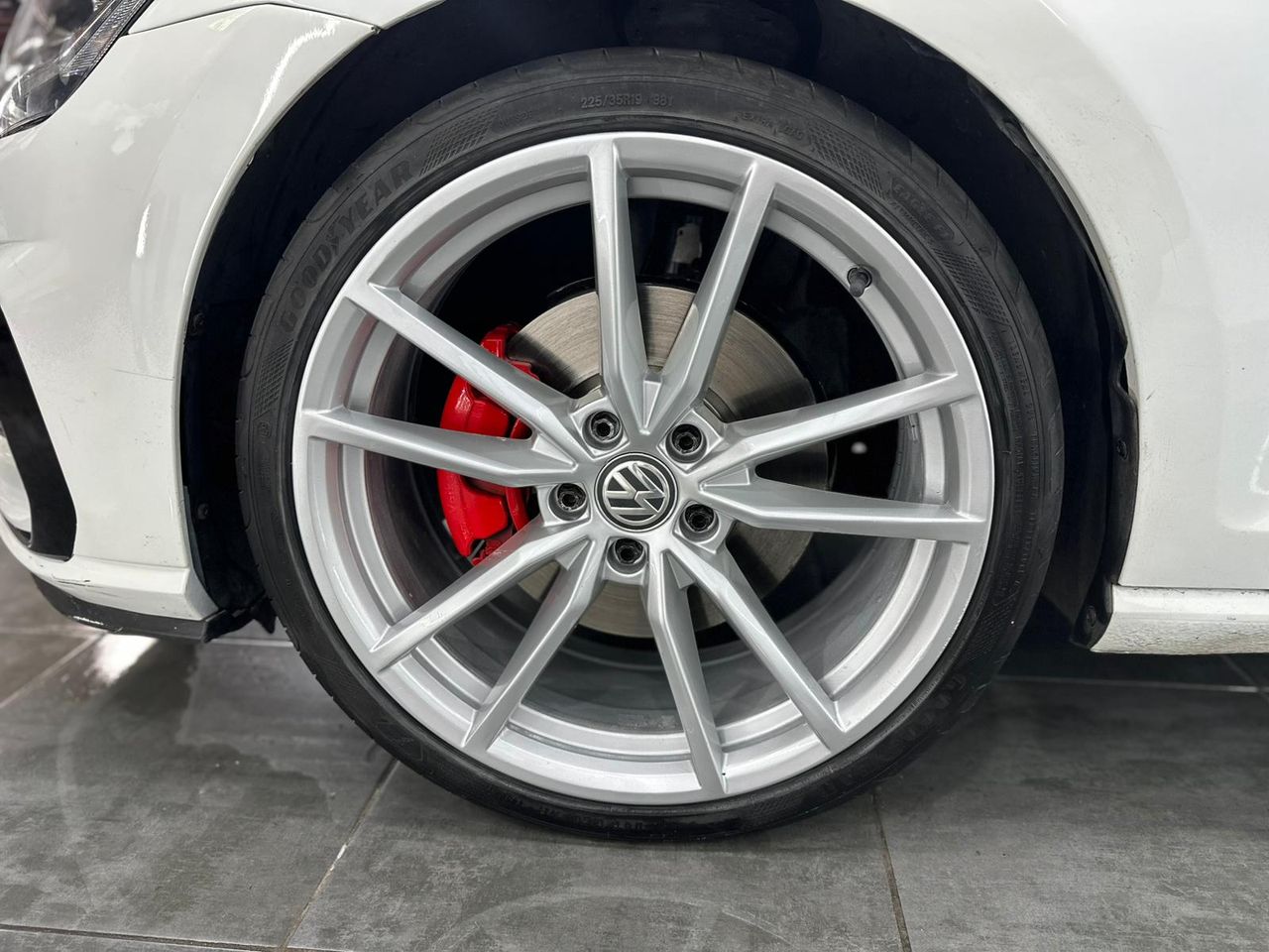 Volkswagen Golf GTD 2.0 TDI 135kW (184CV) DSG 7.5 Cuadro digital - Foto 2 