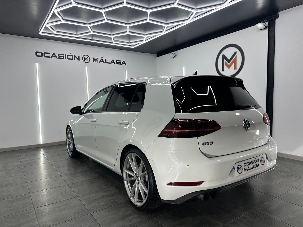 Volkswagen Golf GTD 2.0 TDI 135kW (184CV) DSG 7.5 Cuadro digital - Foto 2 