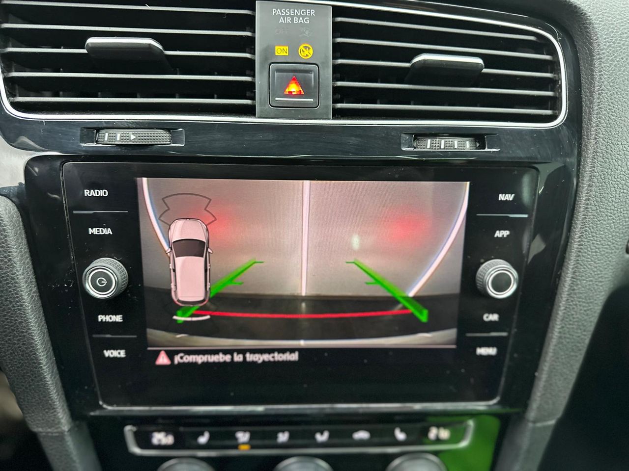 Volkswagen Golf GTD 2.0 TDI 135kW (184CV) DSG 7.5 Cuadro digital - Foto 2 