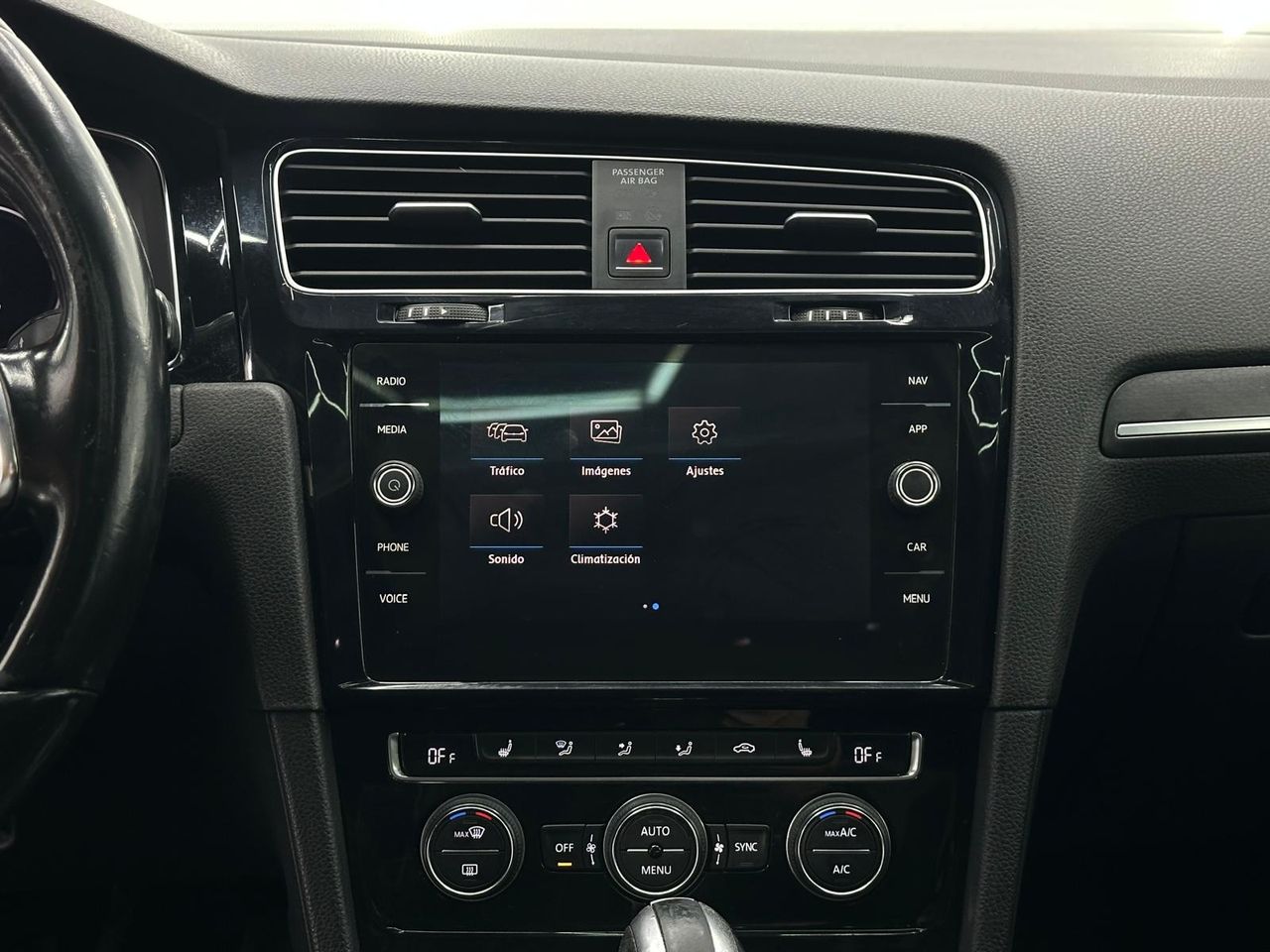 Volkswagen Golf GTD 2.0 TDI 135kW (184CV) DSG 7.5 Cuadro digital - Foto 2 