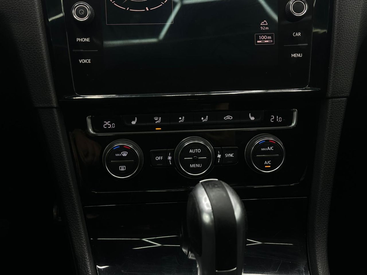 Volkswagen Golf GTD 2.0 TDI 135kW (184CV) DSG 7.5 Cuadro digital - Foto 2 