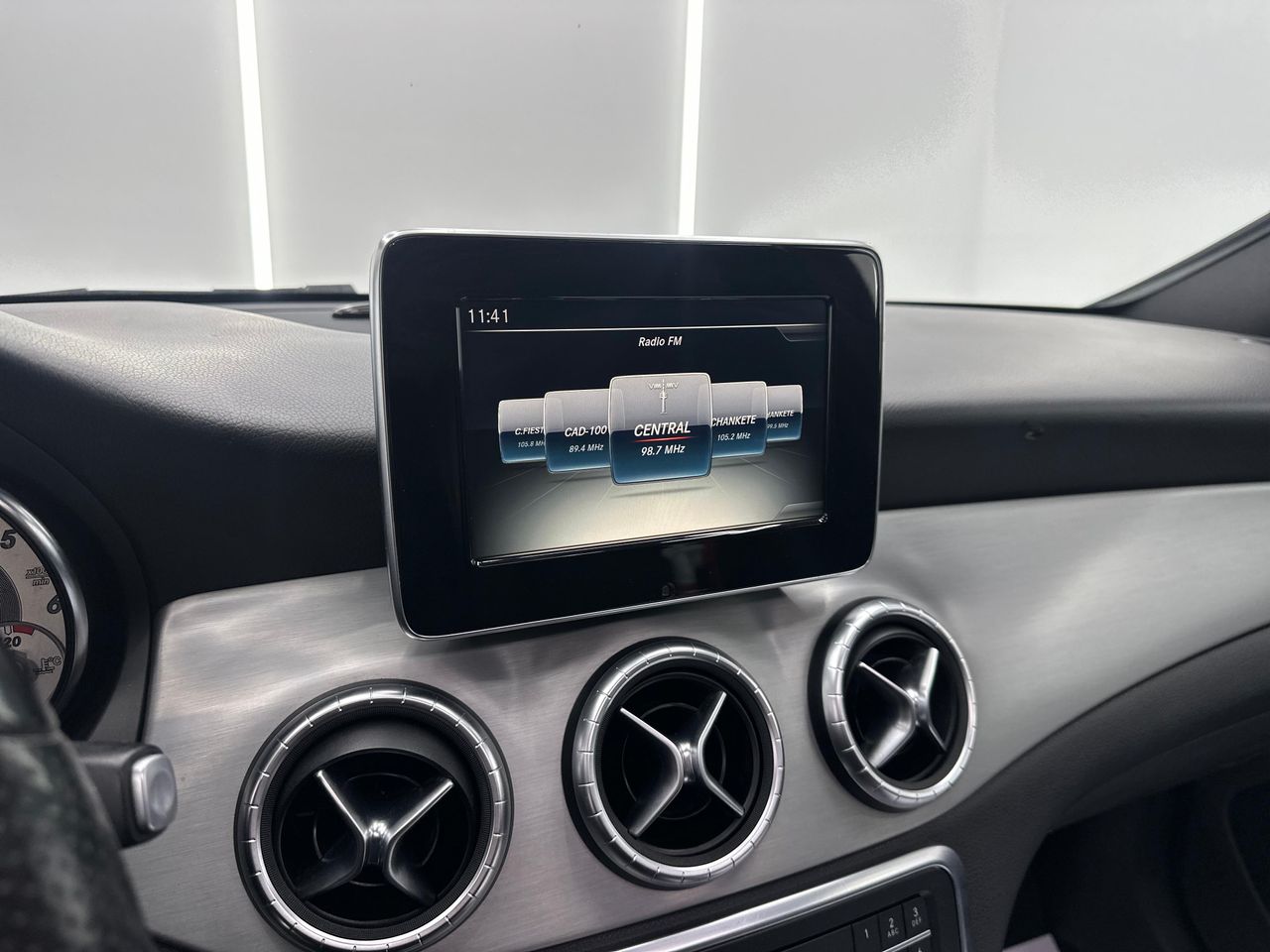 Mercedes Clase CLA CLA 200 d AMG Line + Techo solar - 84.000Km Certificados - Foto 2 