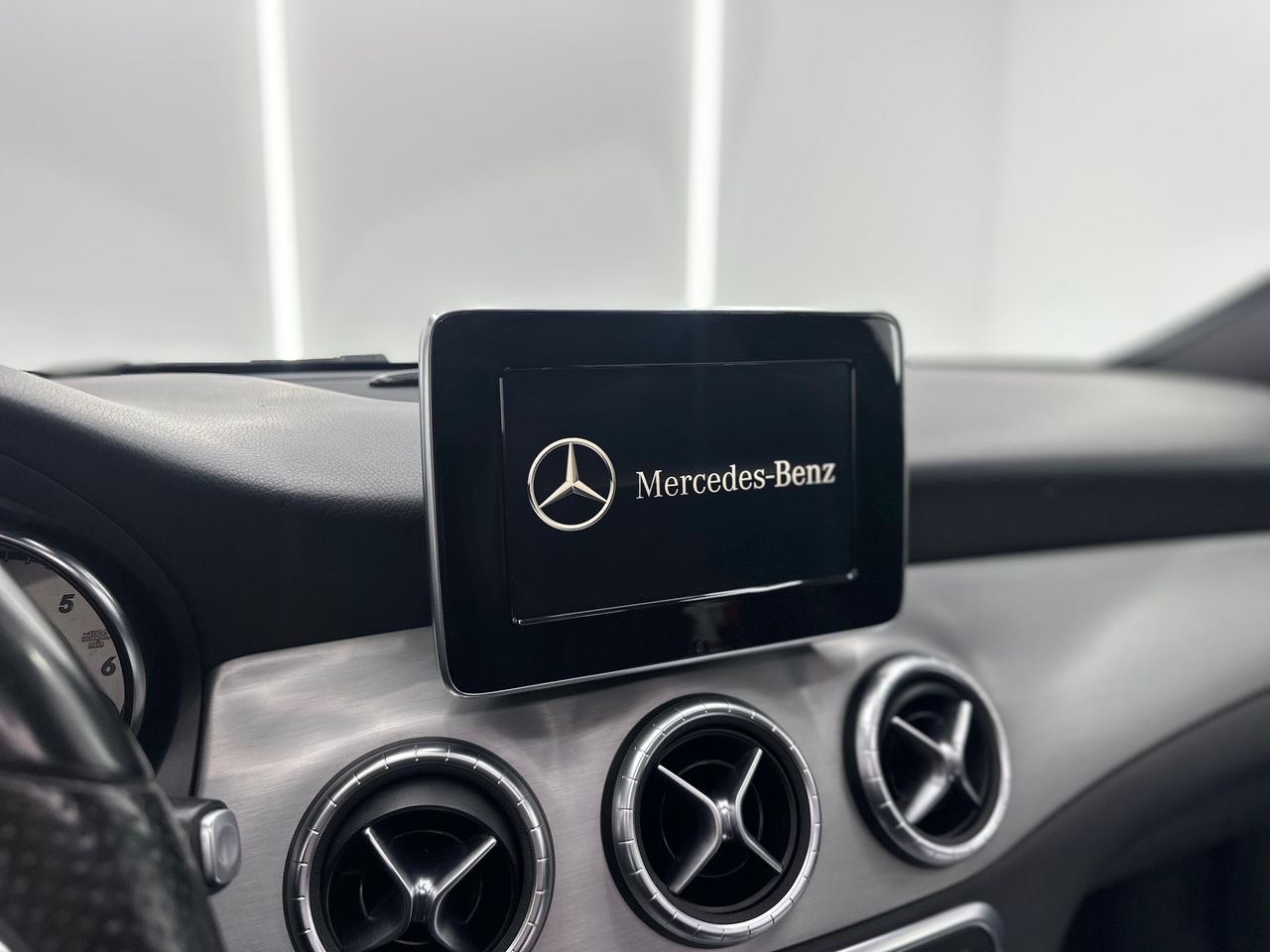 Mercedes Clase CLA CLA 200 d AMG Line + Techo solar - 84.000Km Certificados - Foto 2 