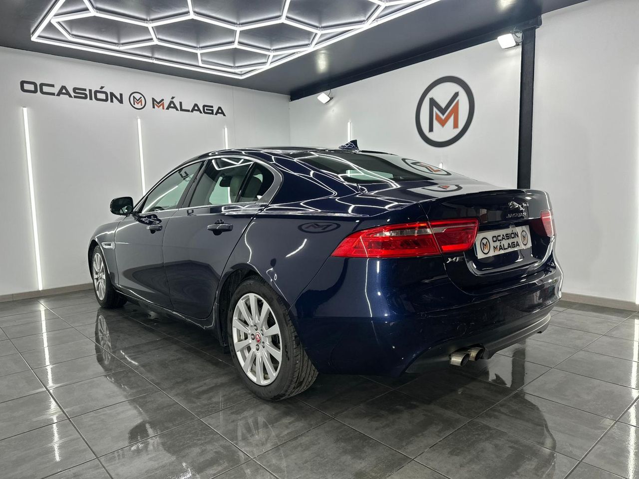 Jaguar XE 2.0 AJ200D Diesel RWD 180cv Portfolio Nacional - 84.000Km - Foto 2 