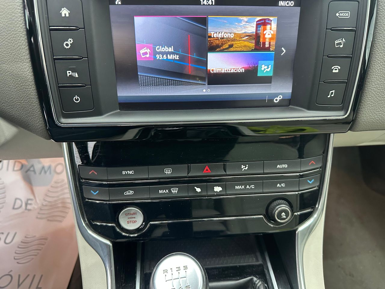 Jaguar XE 2.0 AJ200D Diesel RWD 180cv Portfolio Nacional - 84.000Km - Foto 2 