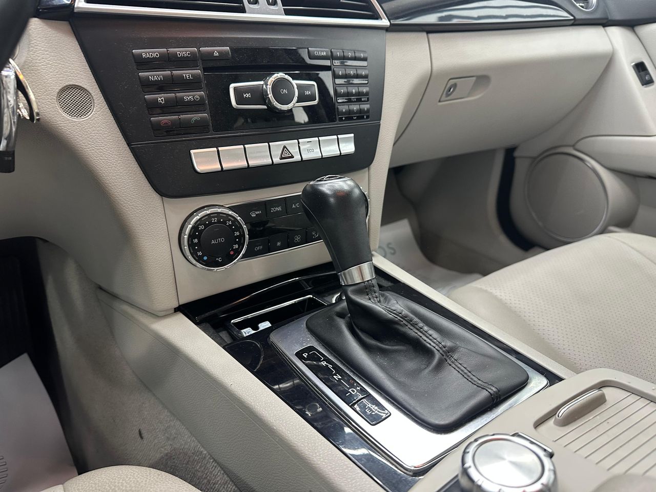 Mercedes Clase C C 200 CDI Blue Efficiency Estate 136Cv Automatic - 219.000Km - Foto 2 