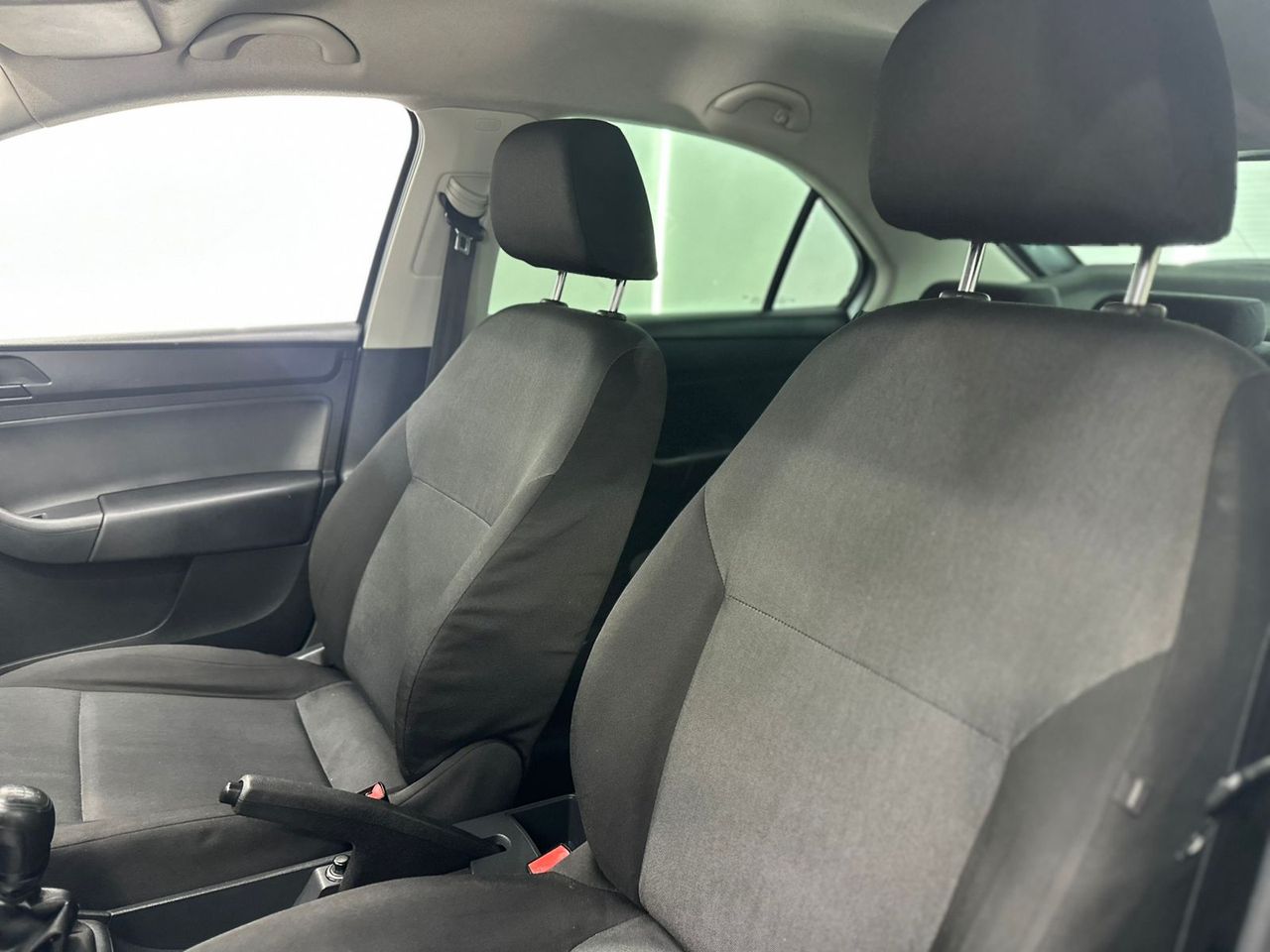 Skoda Rapid 1.2 MPI 75cv Active Nacional - 183.000Km - Foto 2 