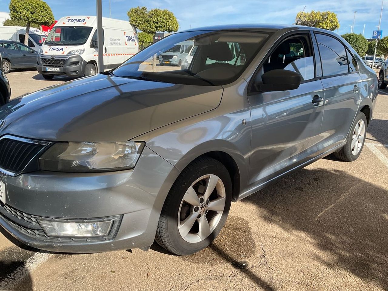 Skoda Rapid 1.2 MPI 75cv Active Nacional - 183.000Km - Foto 2 