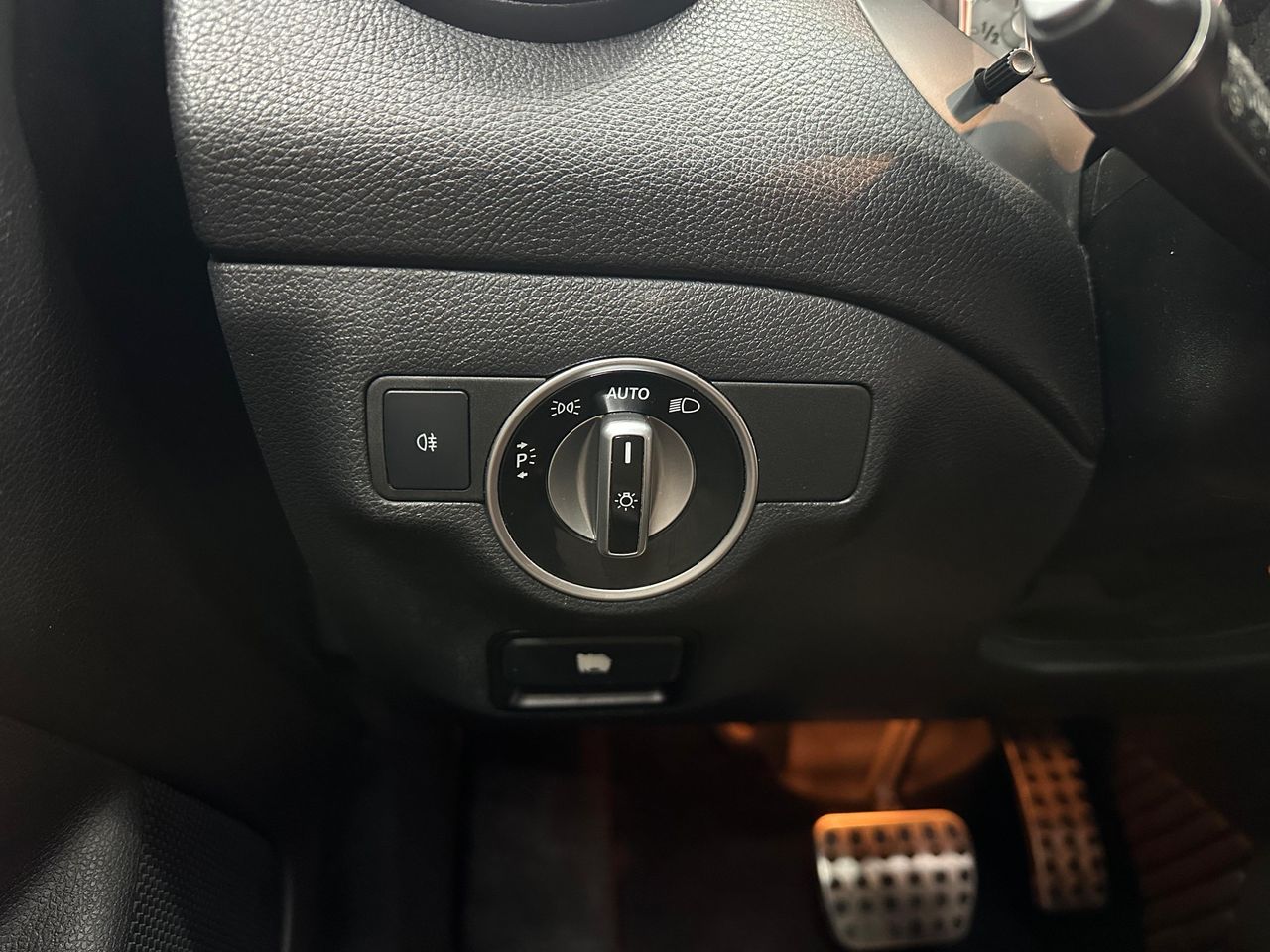 Mercedes Clase CLA CLA 200 d AMG Line 136Cv - 175.000Km - Foto 2 