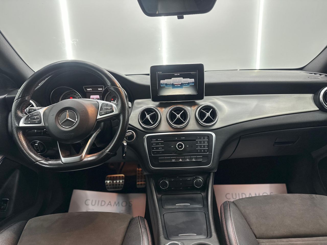 Mercedes Clase CLA CLA 200 d AMG Line 136Cv - 175.000Km - Foto 2 