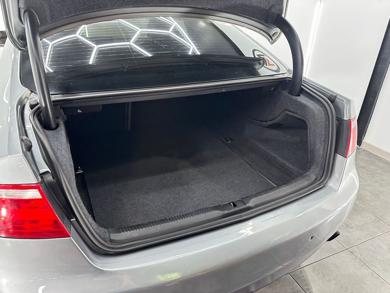 Audi A5 2.7 TDI 190cv DPF multitronic Nacional con Sonido Activo Pantalla 12