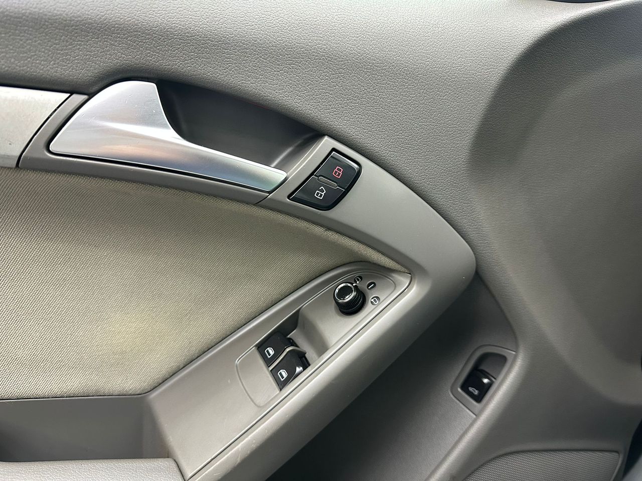 Audi A5 2.7 TDI 190cv DPF multitronic Nacional con Sonido Activo Pantalla 12