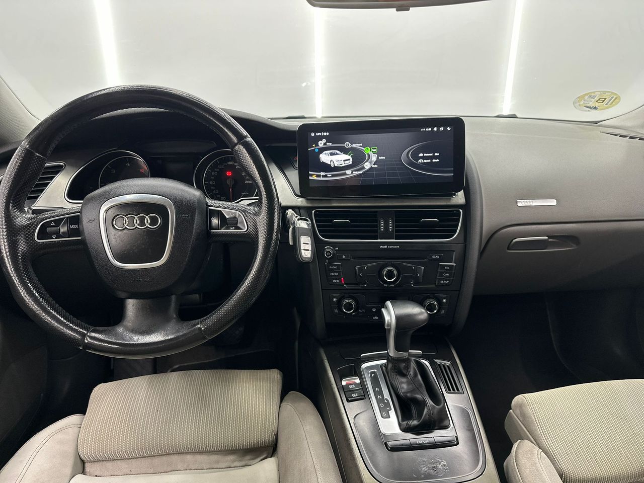 Audi A5 2.7 TDI 190cv DPF multitronic Nacional con Sonido Activo Pantalla 12