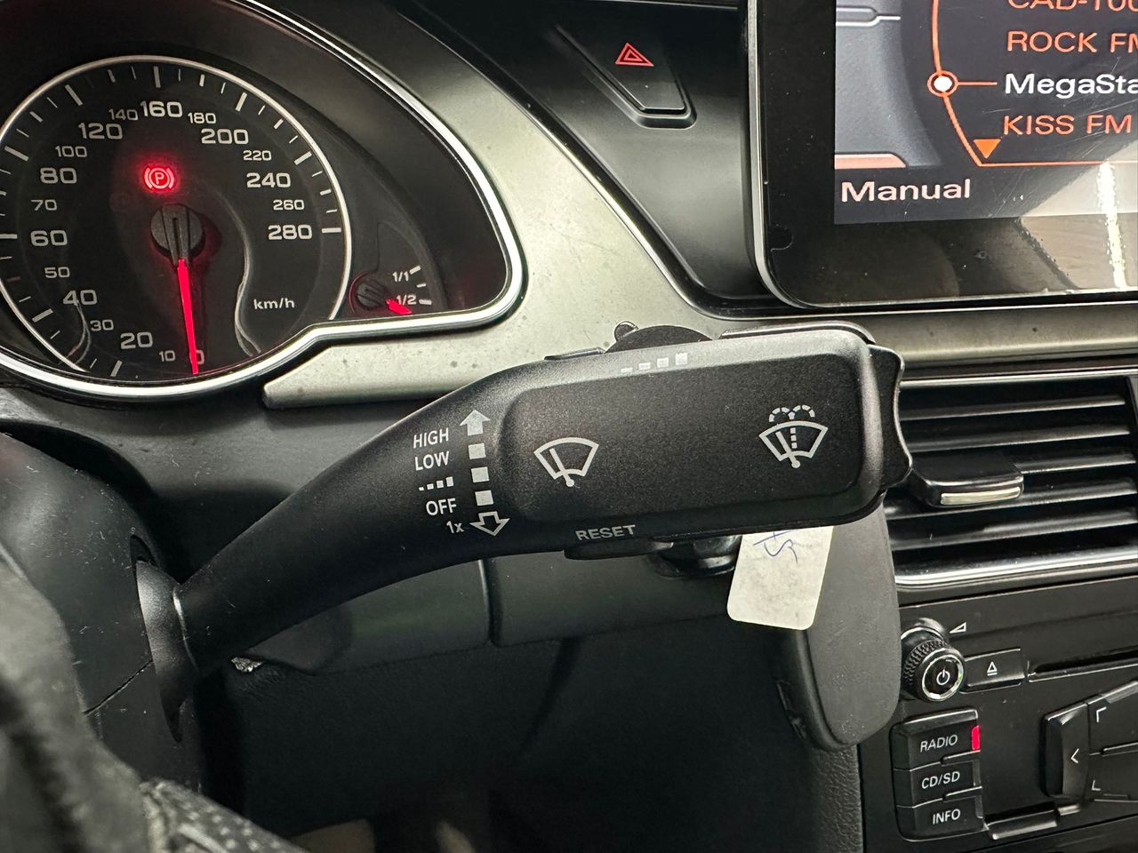 Audi A5 2.7 TDI 190cv DPF multitronic Nacional con Sonido Activo Pantalla 12