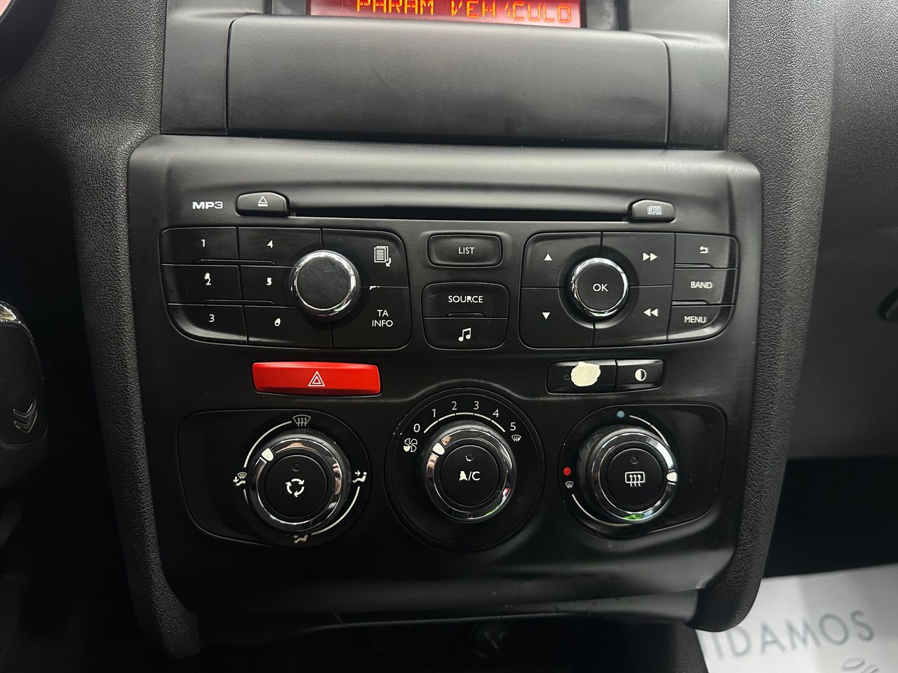 Citroën C4 BlueHDi 100 Live Edition 100Cv - 176.000Km - Foto 2 