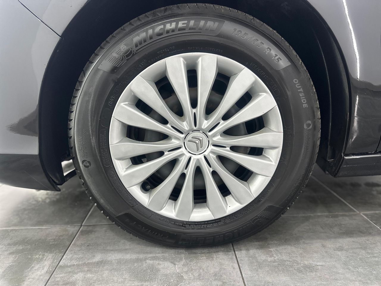 Citroën C4 BlueHDi 100 Live Edition 100Cv - 176.000Km - Foto 2 