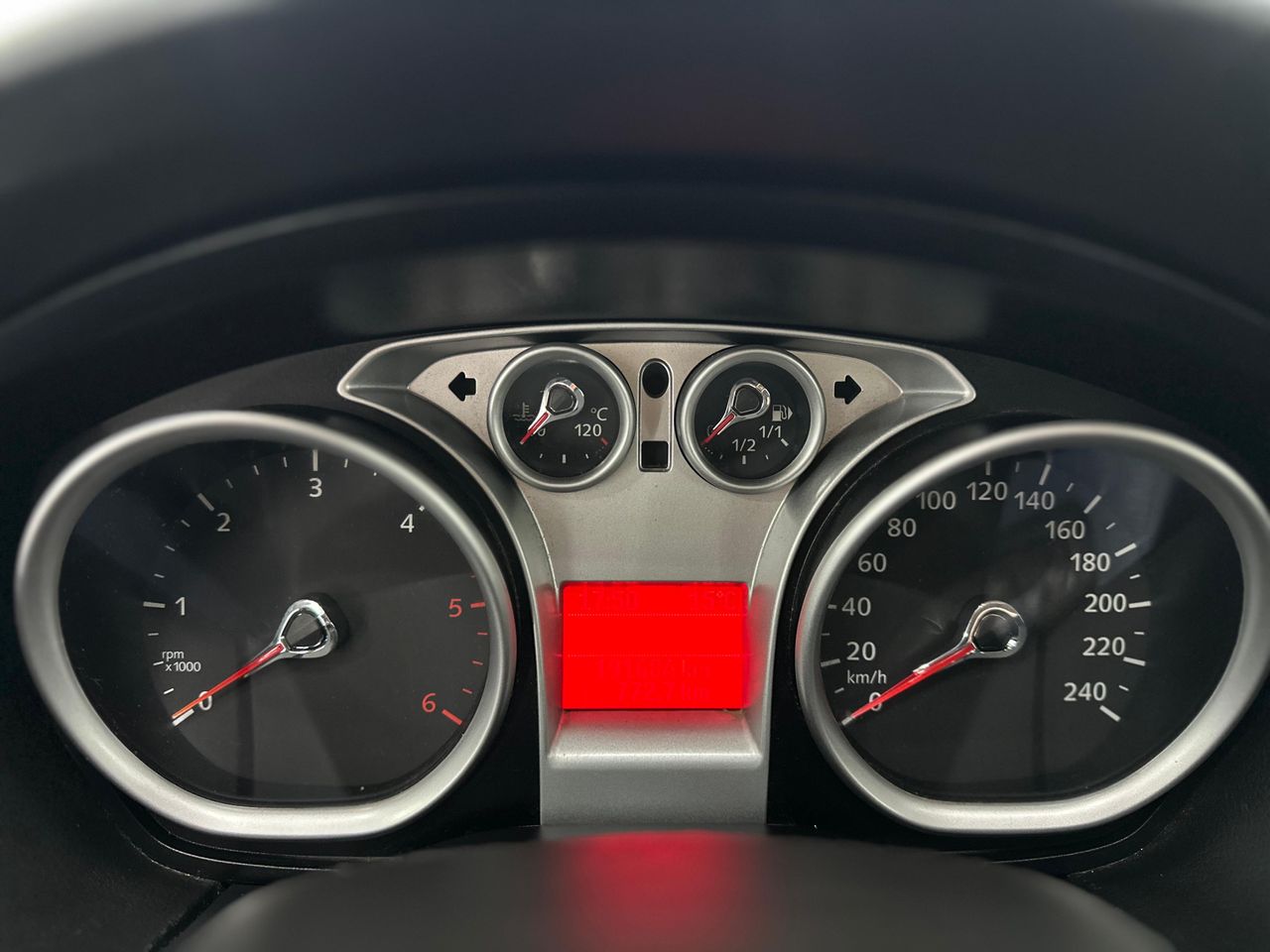 Ford Focus 1.6 TDCi 109 Trend Sportbreak 189.000Km - Foto 2 