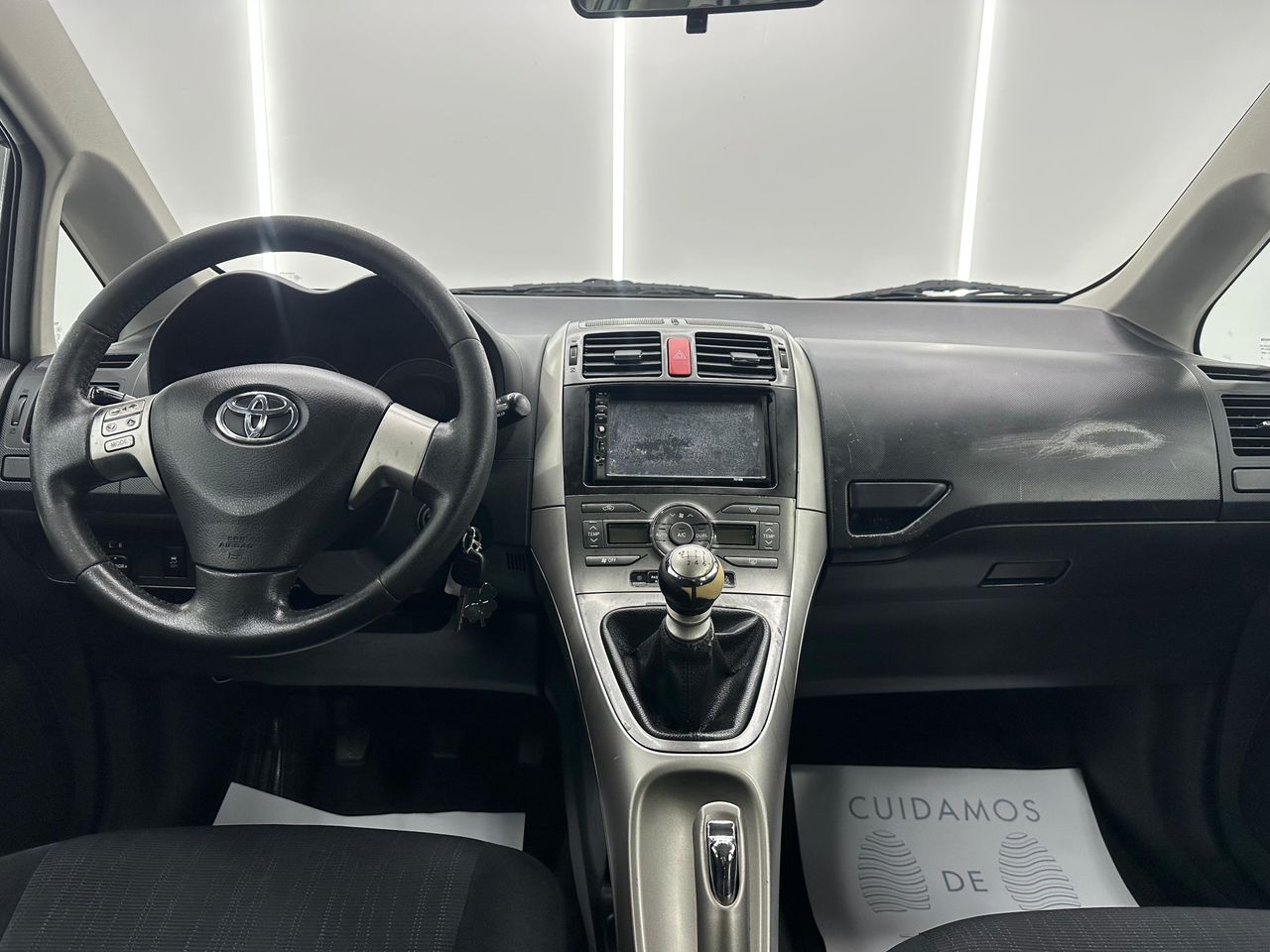 Toyota Auris 2.0 D-4D Sol Único propietario  - 273.000Km - Foto 2 