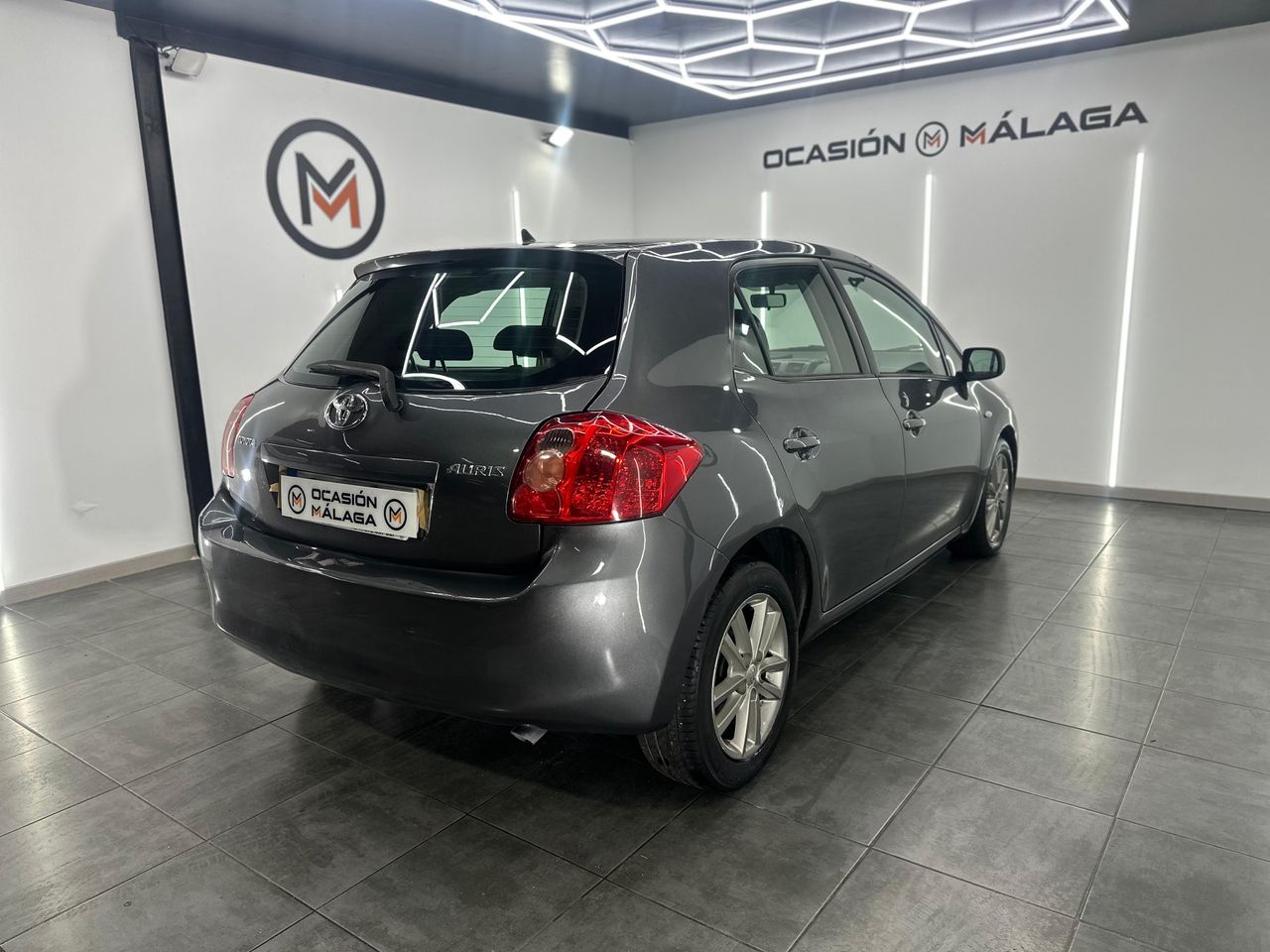 Toyota Auris 2.0 D-4D Sol Único propietario  - 273.000Km - Foto 2 