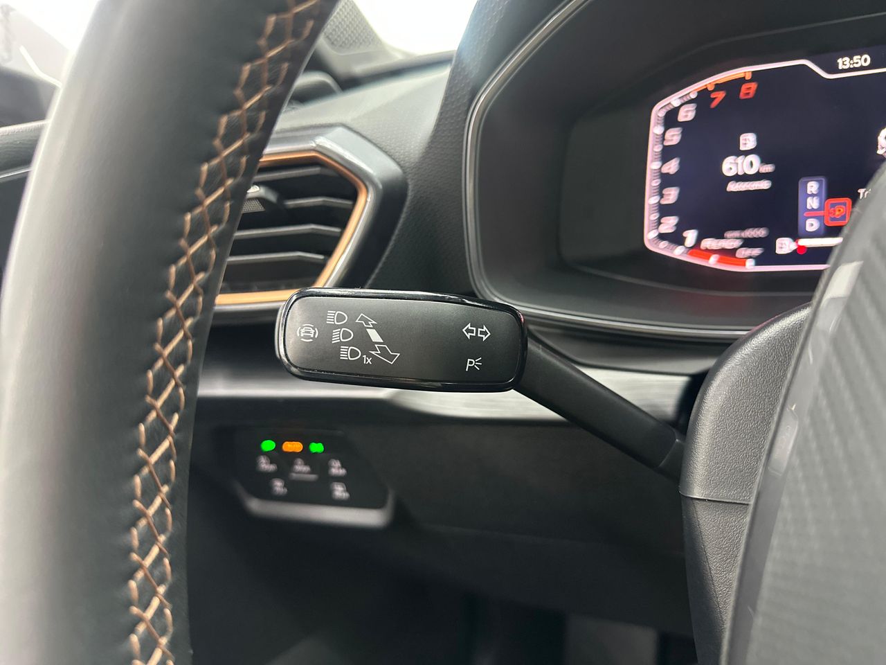 Cupra León SP 1.5 eTSI 110kW (150CV) DSG Tech Ed Nacional  - 34.600Km - Foto 2 