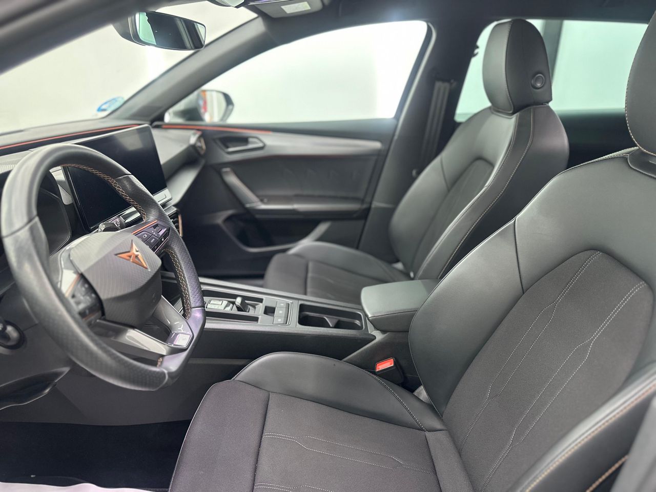 Cupra León SP 1.5 eTSI 110kW (150CV) DSG Tech Ed Nacional  - 34.600Km - Foto 2 