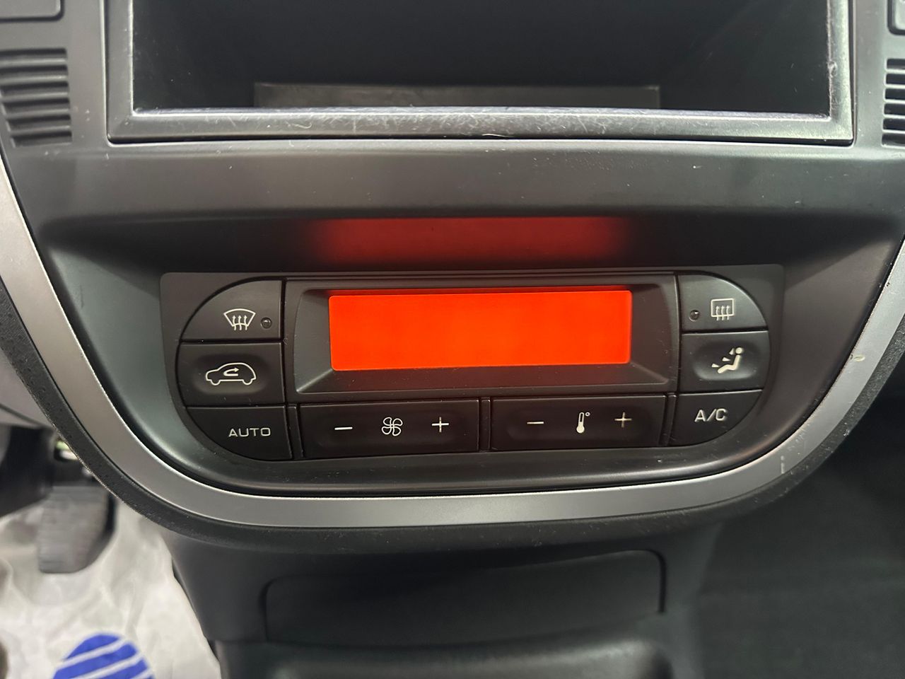 Citroën C3 1.4 HDi Cool - Foto 2 