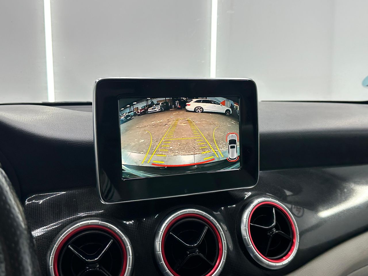 Mercedes Clase CLA CLA 200 CDI AMG Line Nacional 136Cv - 2 años Garantia - Foto 2 