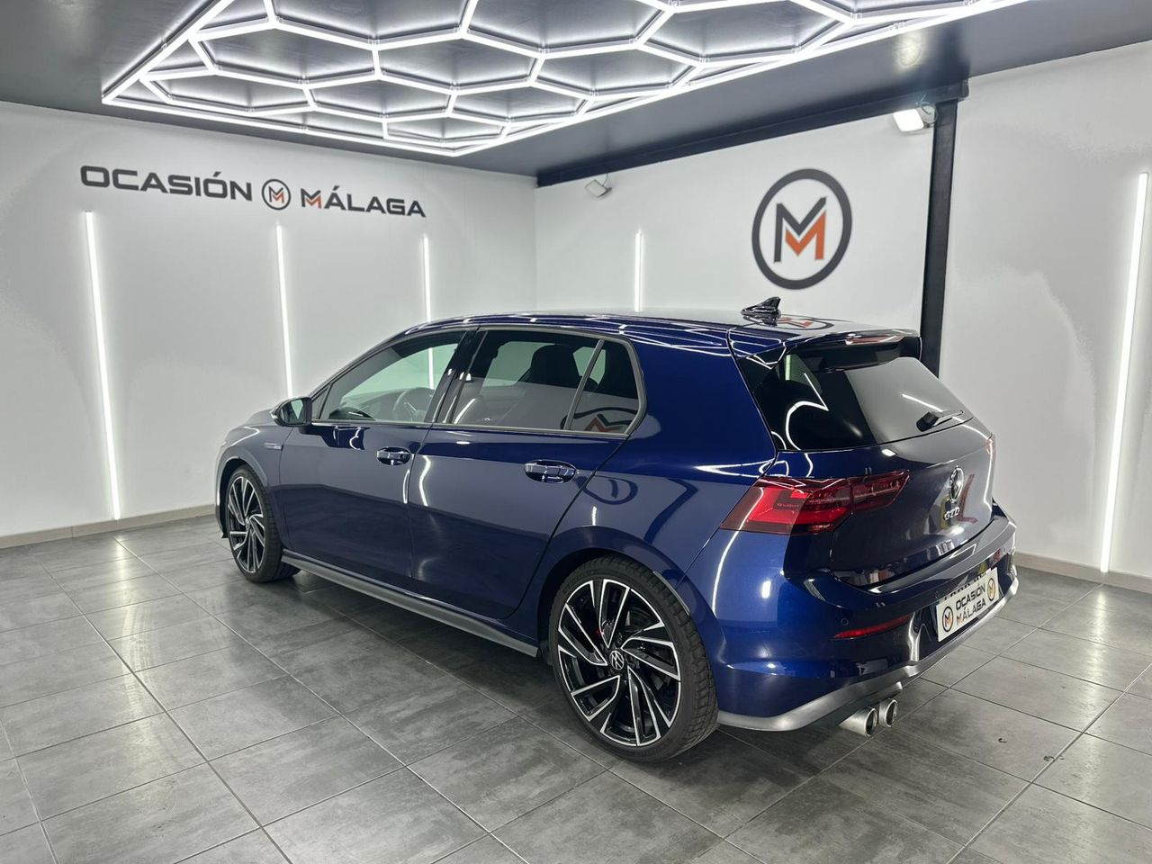 Volkswagen Golf GTD 2.0 TDI (200CV) DSG HISTORIAL  - 92.000KM - Foto 2 