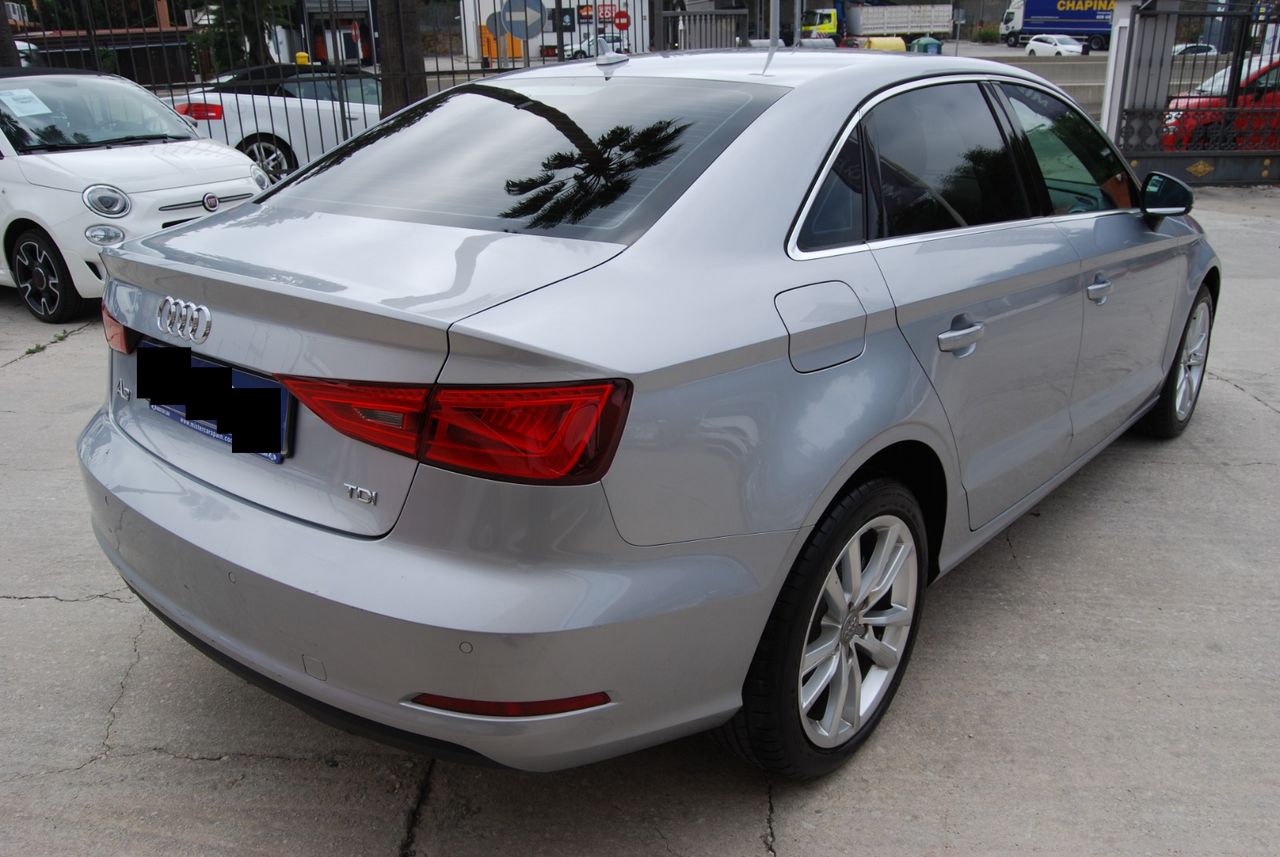 Audi A3 1.6 TDI 85kW (116CV) Sedan Nacional Sline - Foto 2 