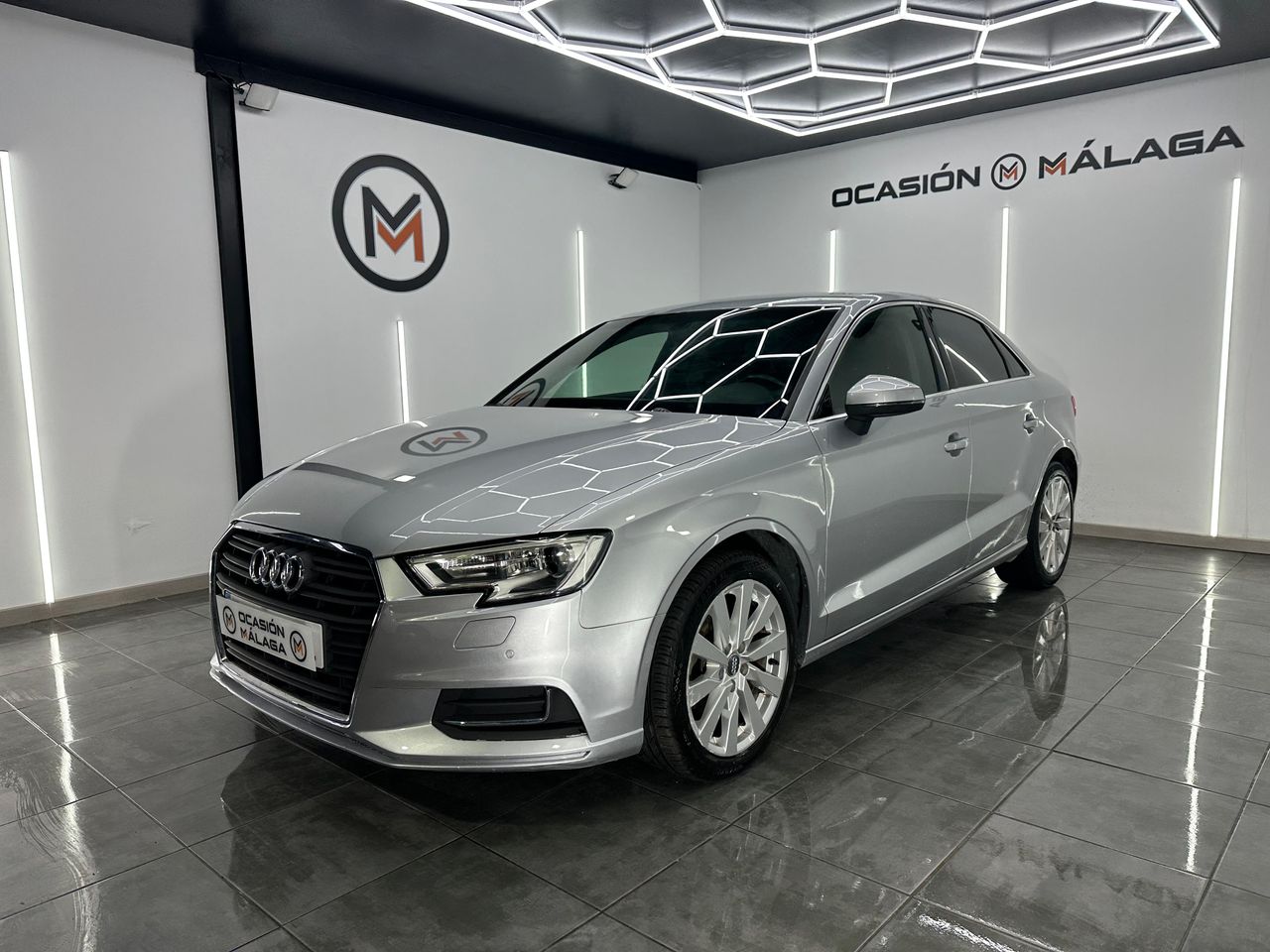 Audi A3 1.6 TDI 85kW (116CV) Sedan Nacional Sline - Foto 2 