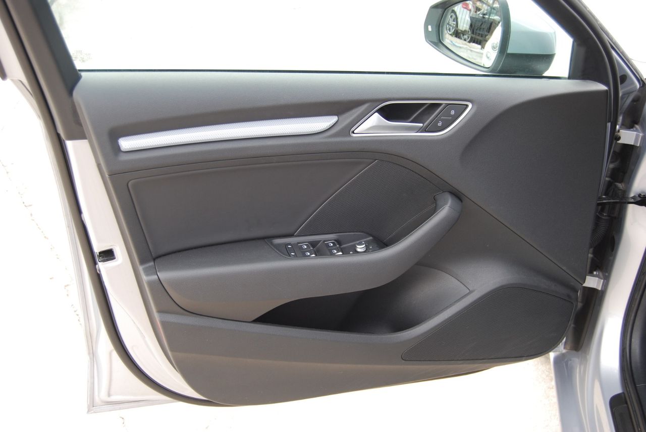 Audi A3 1.6 TDI 85kW (116CV) Sedan Nacional Sline - Foto 2 