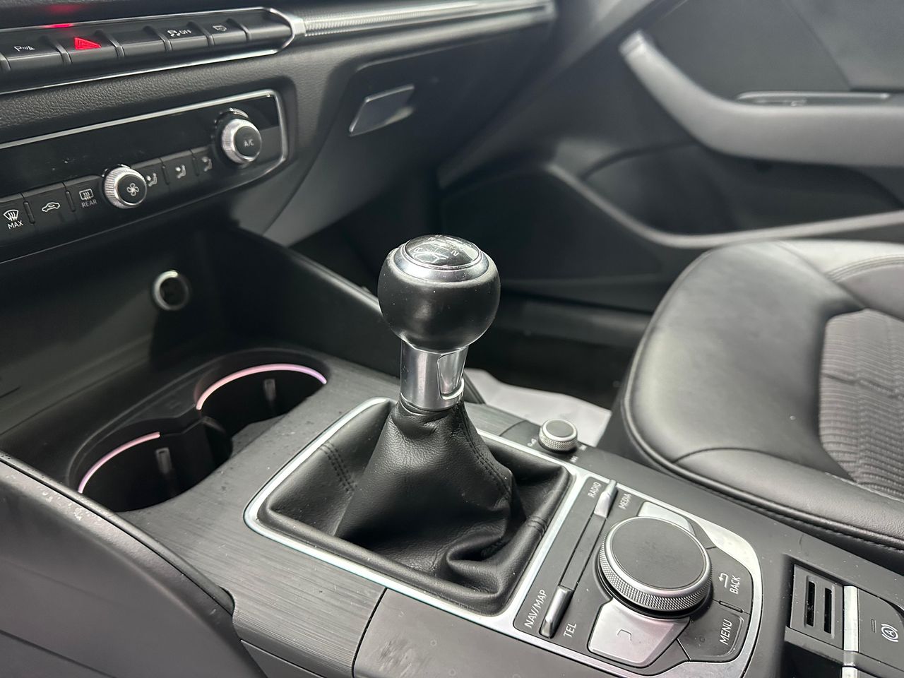 Audi A3 1.6 TDI 85kW (116CV) Sedan Nacional Sline - Foto 2 