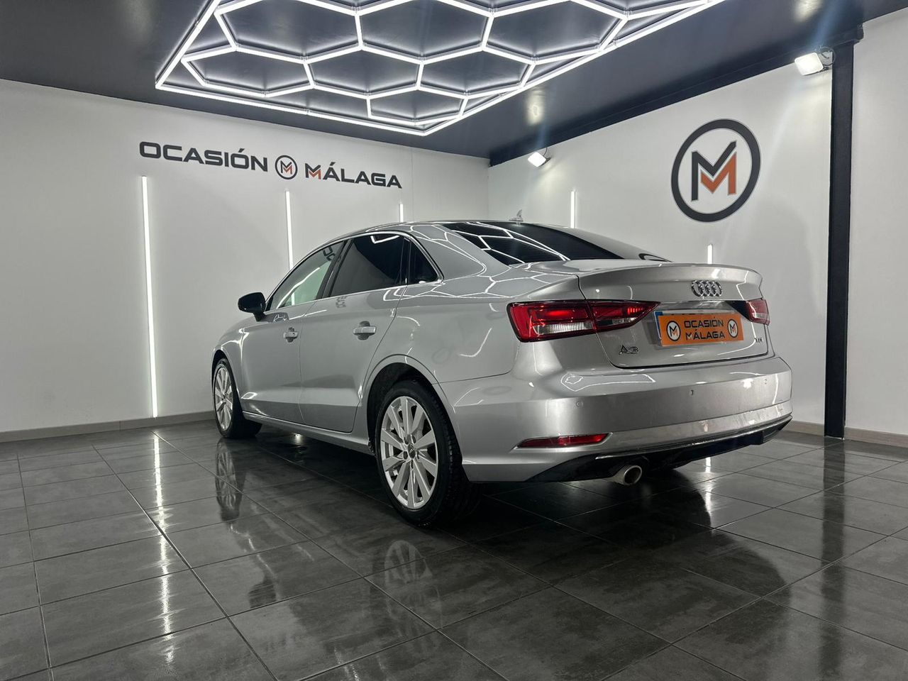 Audi A3 1.6 TDI 85kW (116CV) Sedan Nacional Sline - Foto 2 