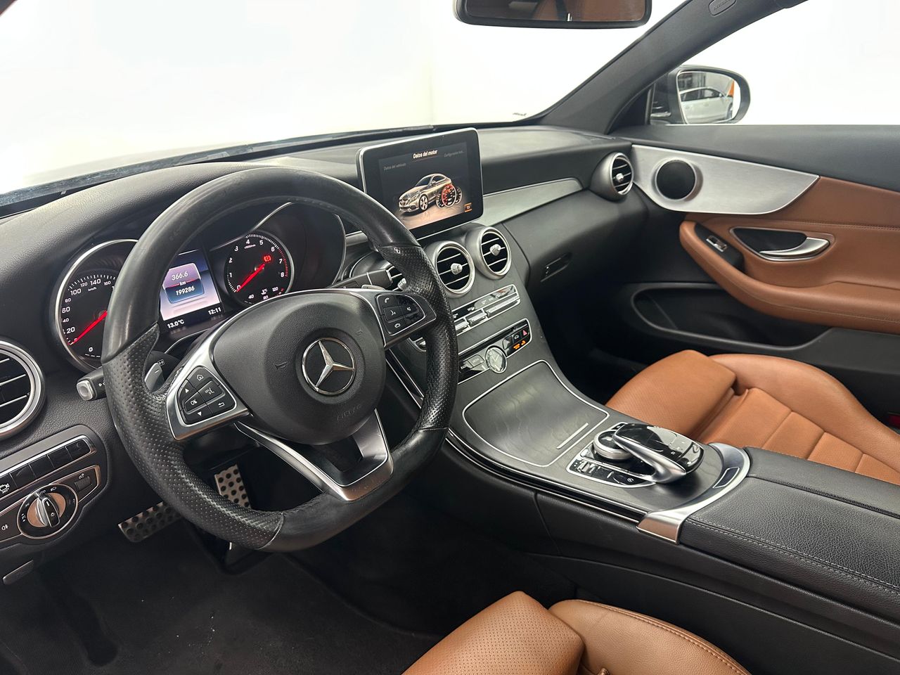 Mercedes Clase C C Coupé 300 AMG Line 245Cv Nacional - 199.000Km - IVA DEDUCIBLE - Foto 2 