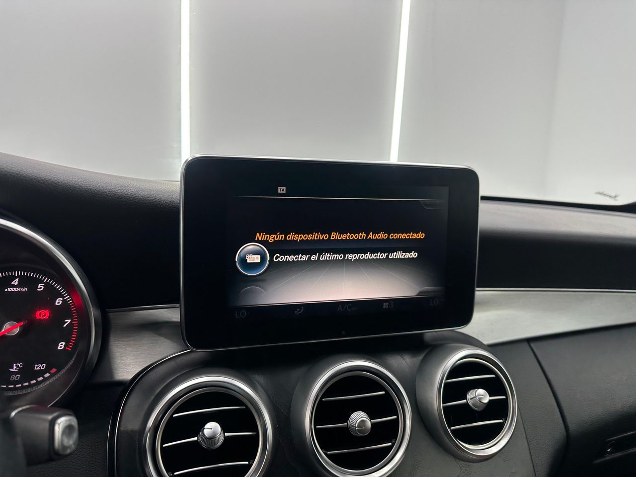 Mercedes Clase C C Coupé 300 AMG Line 245Cv Nacional - 199.000Km - IVA DEDUCIBLE - Foto 2 