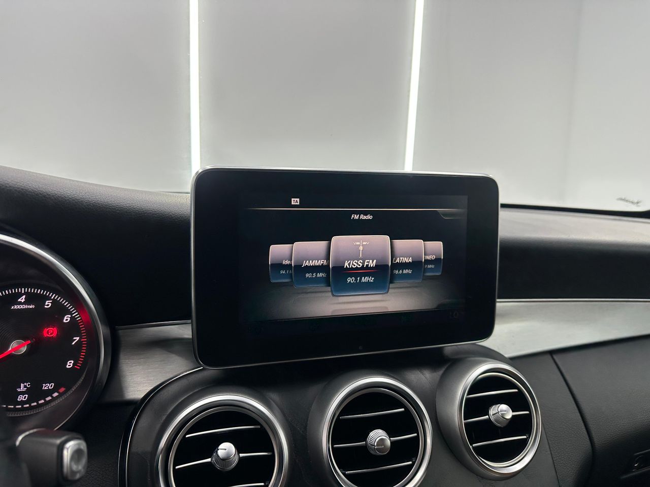 Mercedes Clase C C Coupé 300 AMG Line 245Cv Nacional - 199.000Km - IVA DEDUCIBLE - Foto 2 