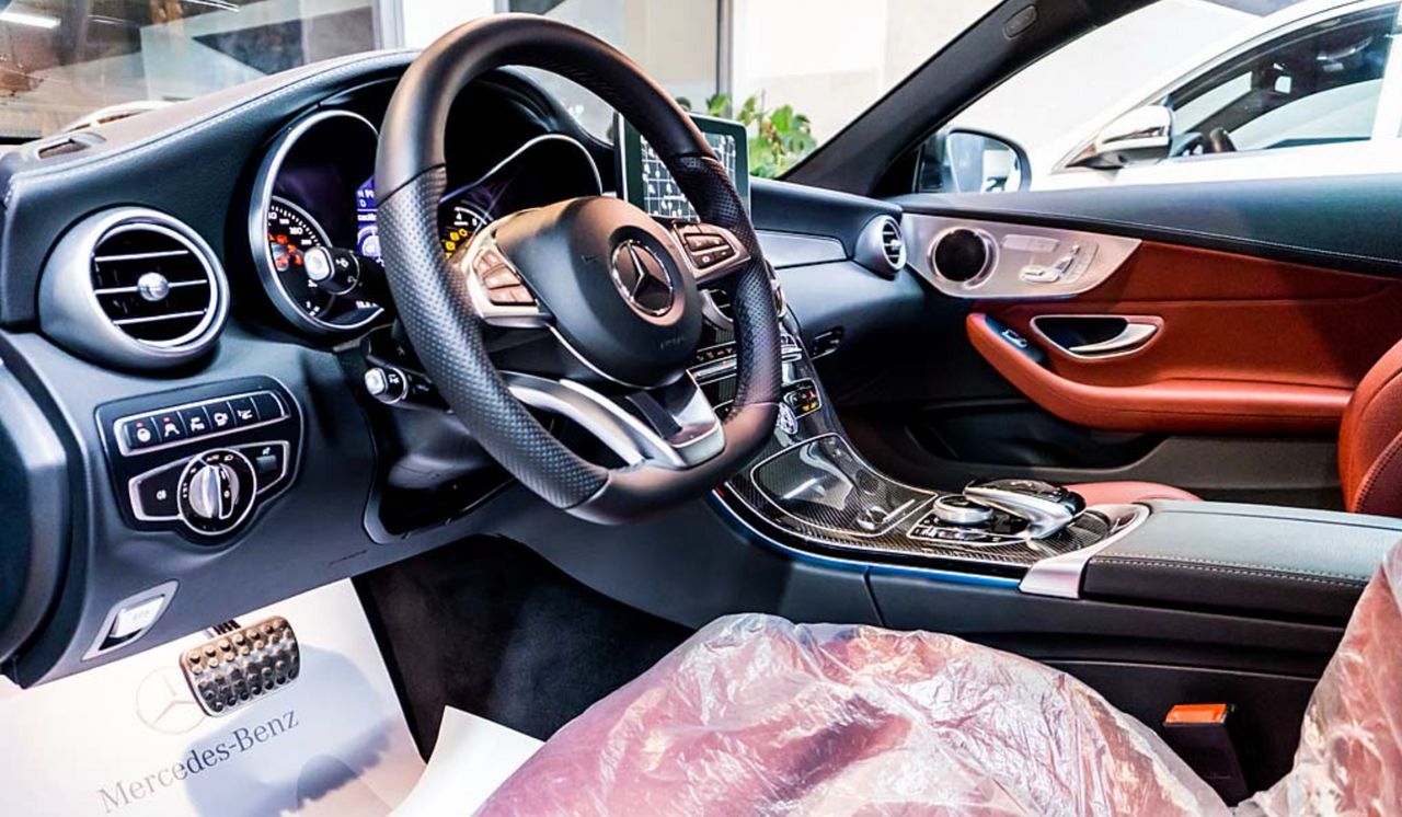 Mercedes Clase C C Coupé 300 AMG Line 245Cv Nacional - 199.000Km - IVA DEDUCIBLE - Foto 2 