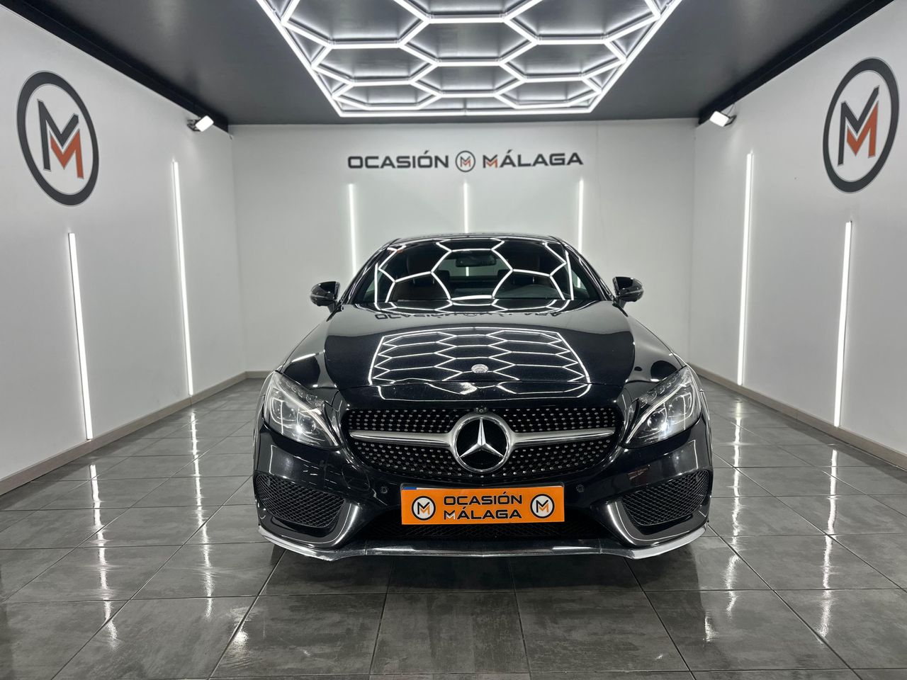 Mercedes Clase C C Coupé 300 AMG Line 245Cv Nacional - 199.000Km - IVA DEDUCIBLE - Foto 2 