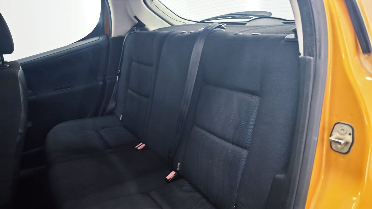 Peugeot 207 Confort 1.4 75Cv Nacional  - 96500Km - Foto 2 