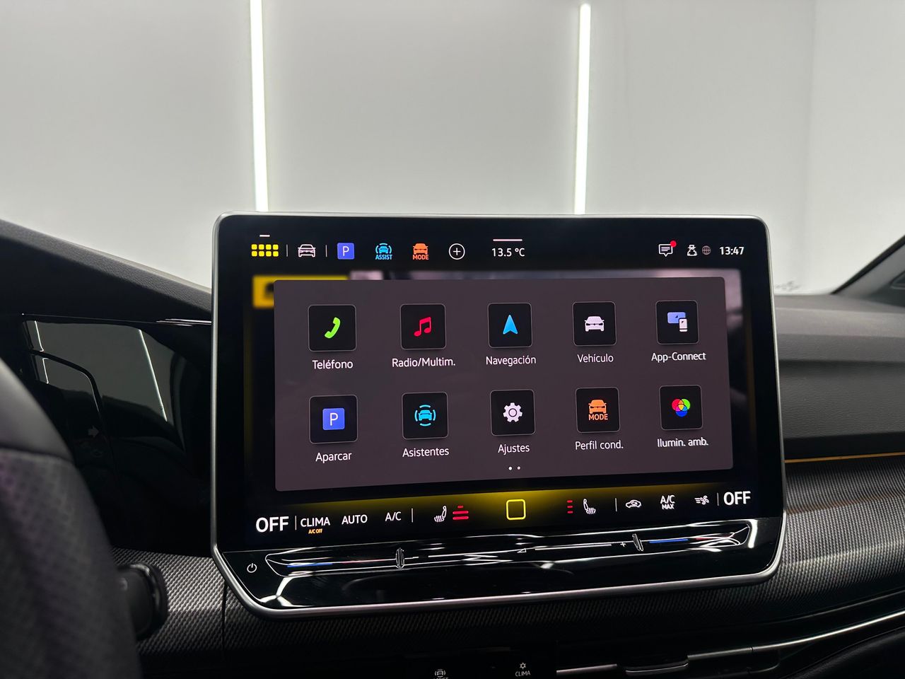 Volkswagen Golf GTI 2.0 TSI 195kW (265CV) DSG - 22400Km - Foto 2 