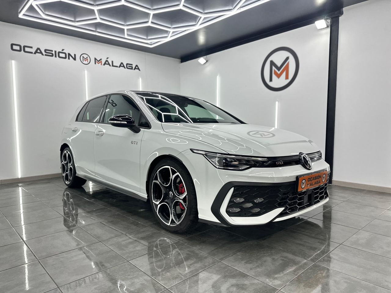 Volkswagen Golf GTI 2.0 TSI 195kW (265CV) DSG - 22400Km - Foto 2 