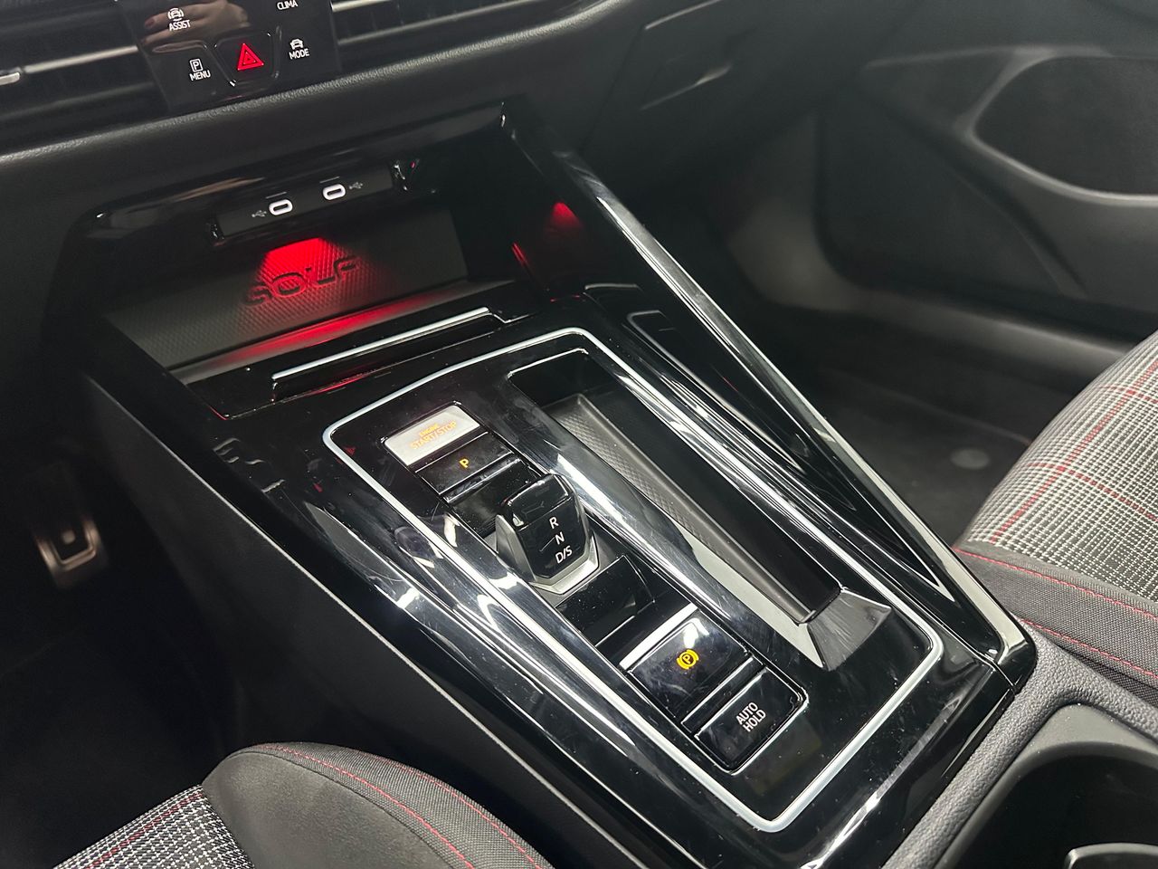 Volkswagen Golf GTI 2.0 TSI 195kW (265CV) DSG - 22400Km - Foto 2 