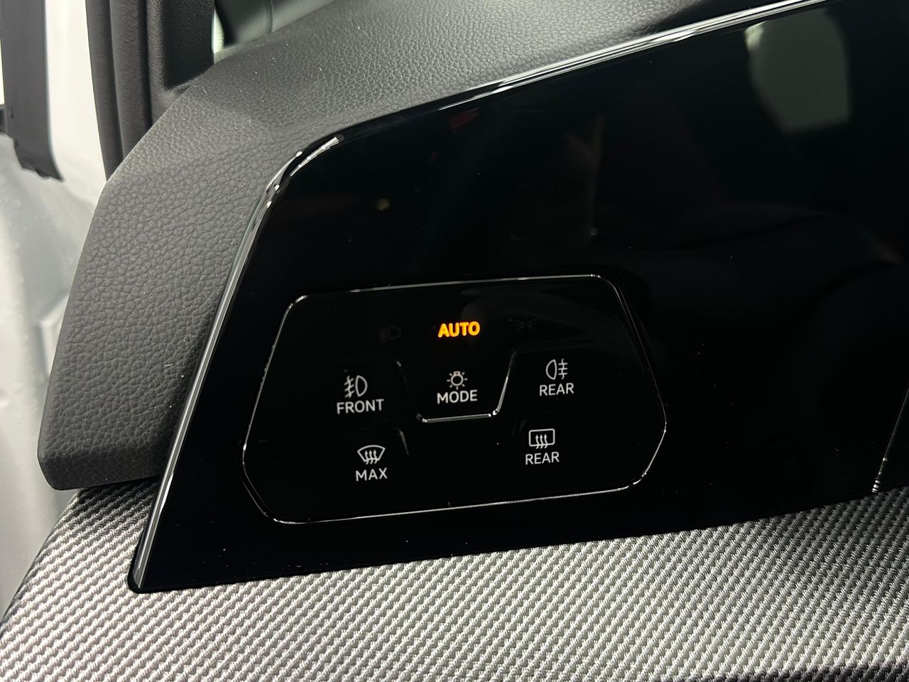 Volkswagen Golf GTI 2.0 TSI 195kW (265CV) DSG - 22400Km - Foto 2 