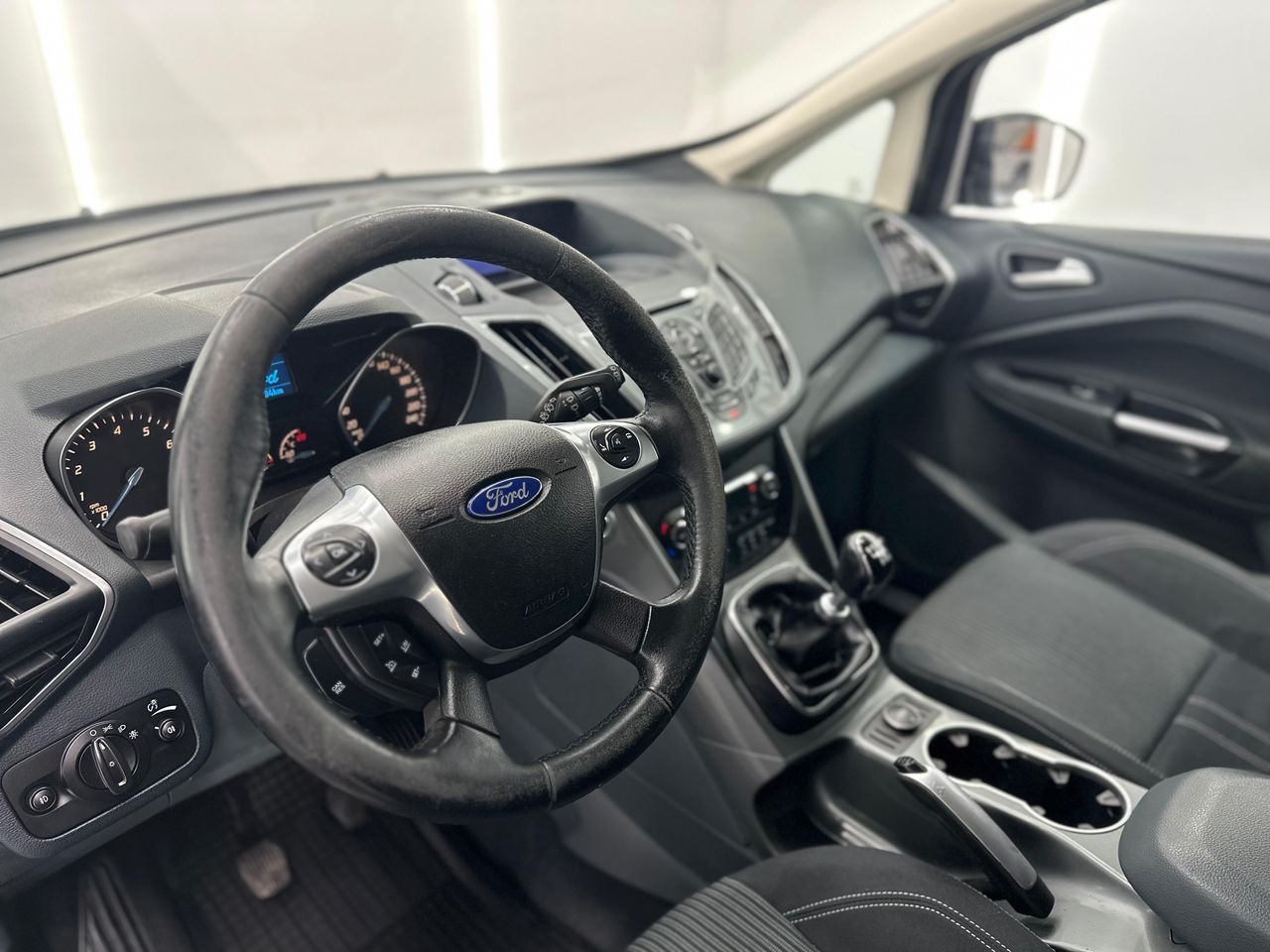 Ford Grand C-MAX 1.0 EcoBoost 125 Auto Start-Stop Trend Nacional Único Propietario - 162.000Km - Foto 2 