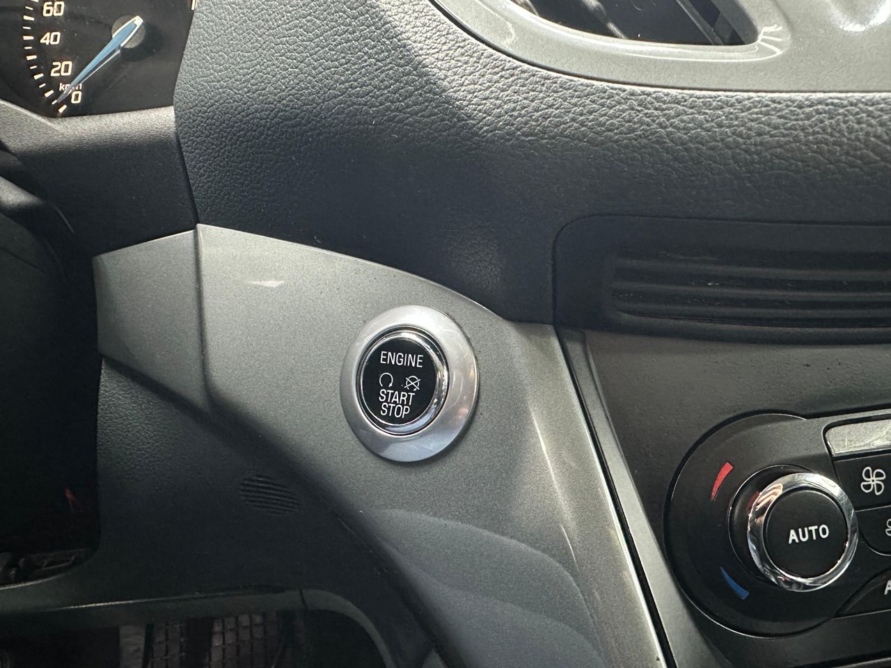 Ford Grand C-MAX 1.0 EcoBoost 125 Auto Start-Stop Trend Nacional Único Propietario - 162.000Km - Foto 2 